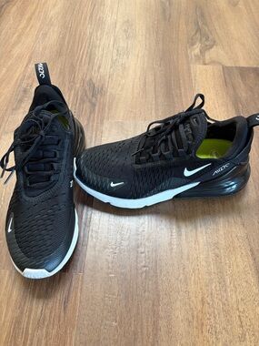 Nike Air Max 270